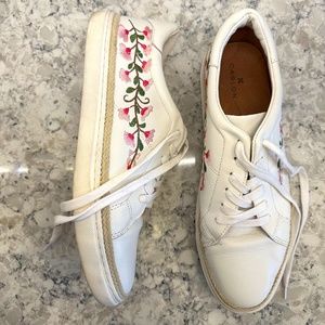 Caslon Perry Lea Embroidered Sneaker Size 12